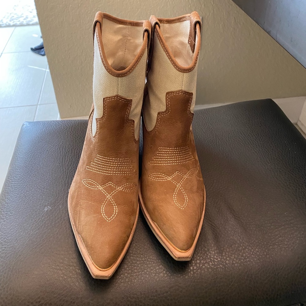 Dolce Vita Western boots